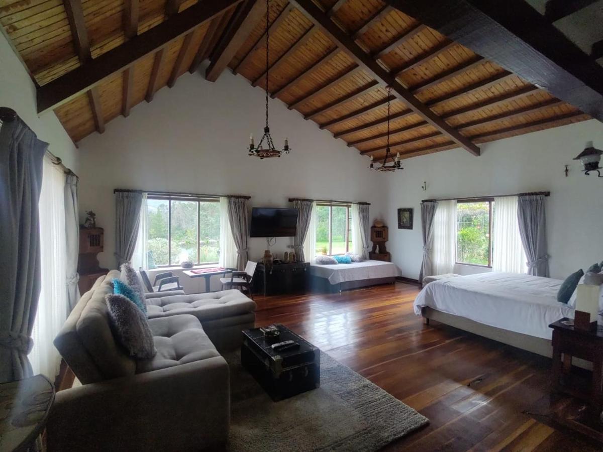 Hacienda El Pinar Del Viento Bed & Breakfast Виля Де Лейва Екстериор снимка