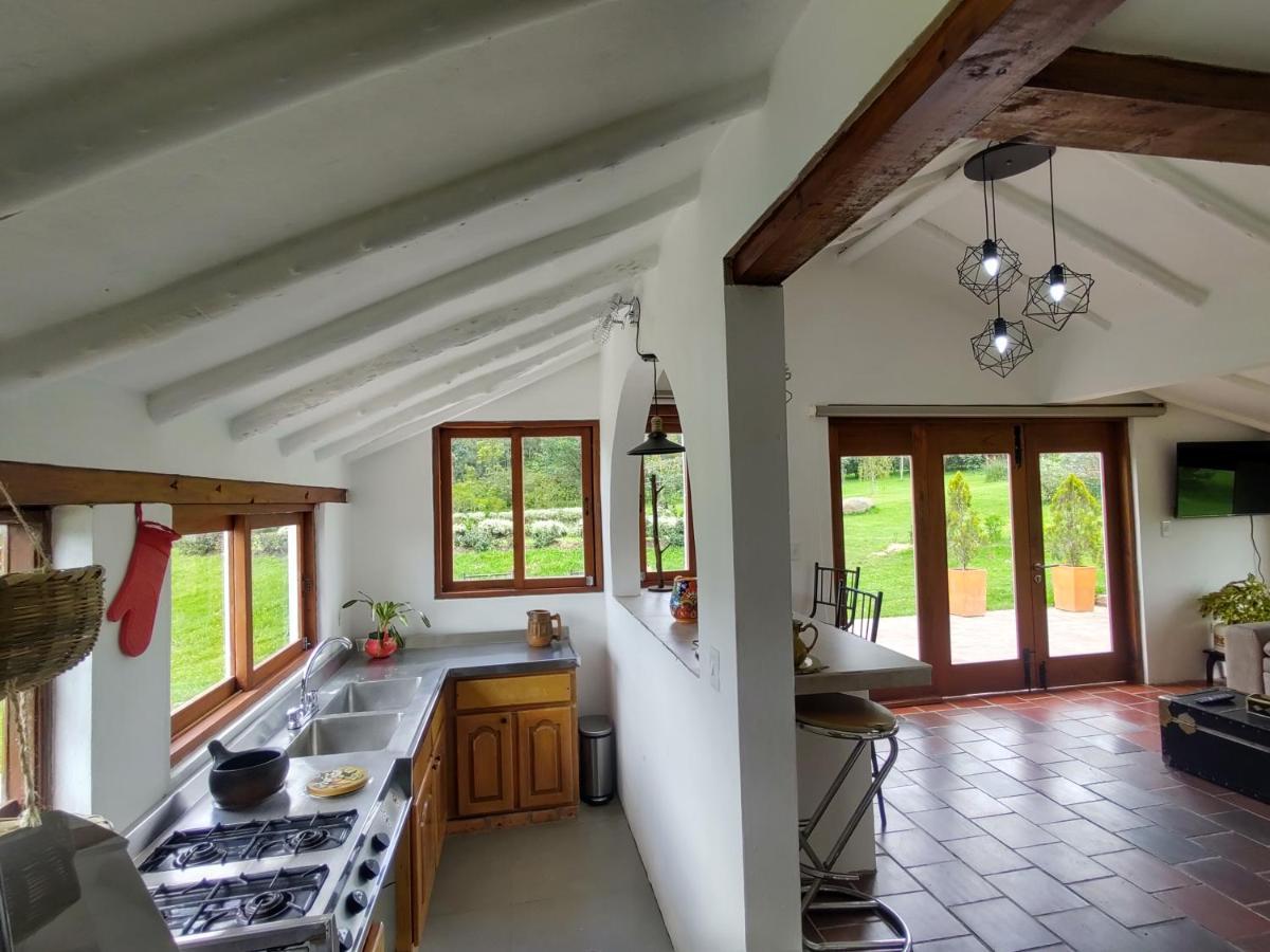 Hacienda El Pinar Del Viento Bed & Breakfast Виля Де Лейва Екстериор снимка