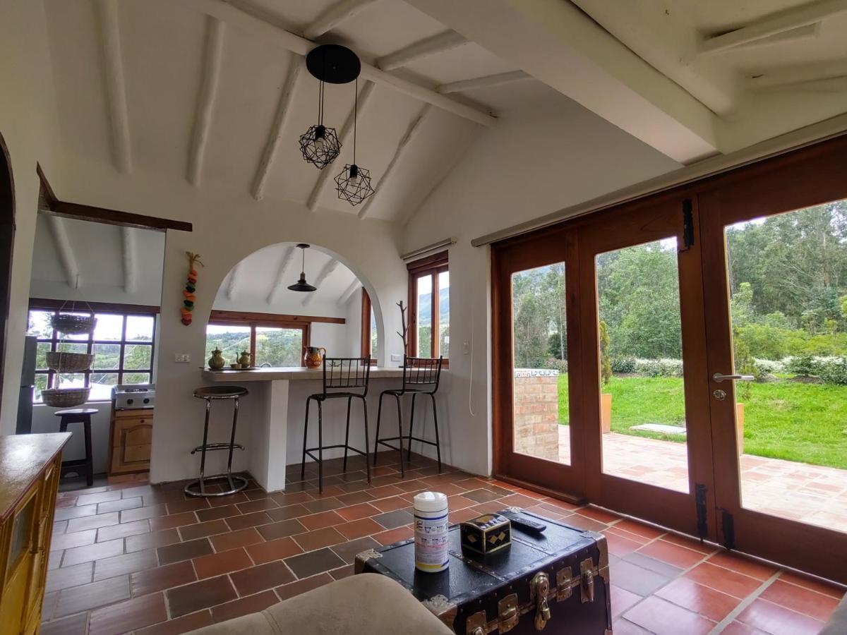 Hacienda El Pinar Del Viento Bed & Breakfast Виля Де Лейва Екстериор снимка